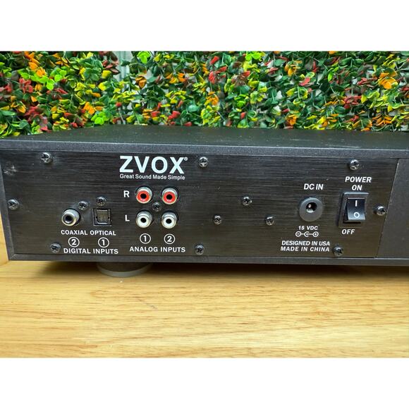 Zvox Z-Base 220 Low Profile Single Cabinet Soundbar Home Theater TESTED + Remote - Picture 9 of 13